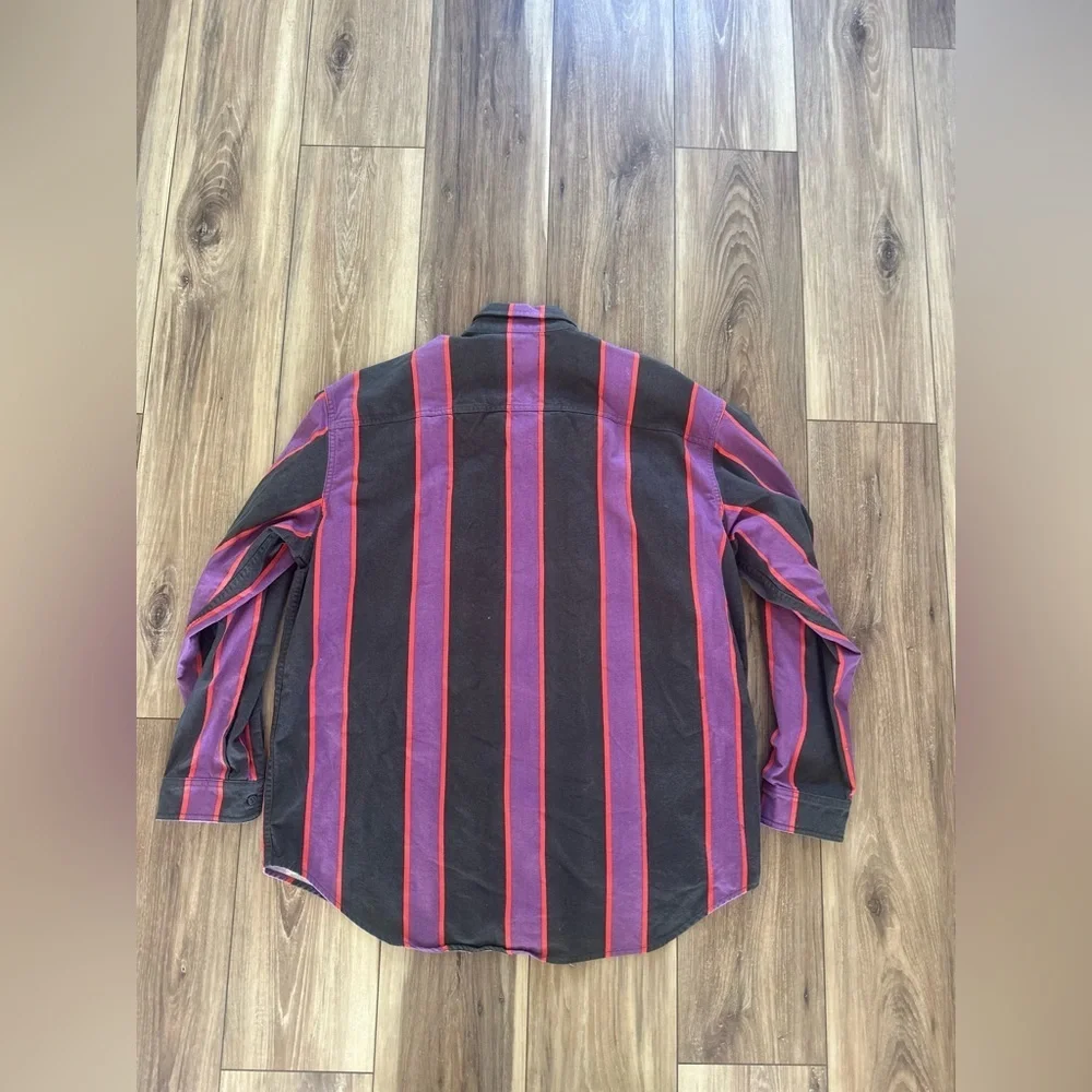 Levi’s men’s skateboarding Striped Button-Up long sleeve woven Shirt size medium